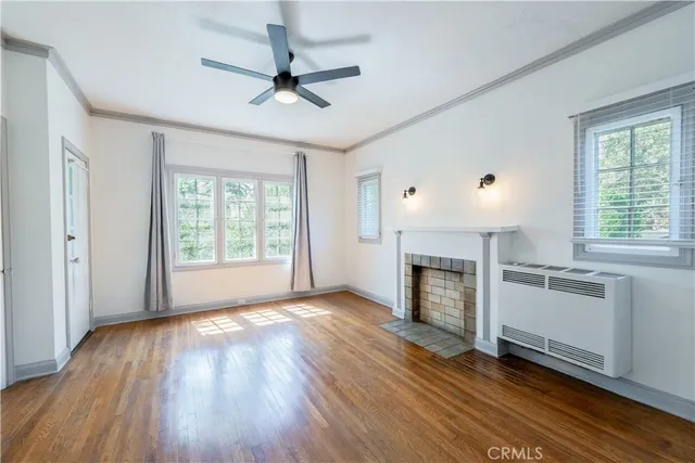 $2,700 | 741 East Villa Street, Pasadena, CA 91101