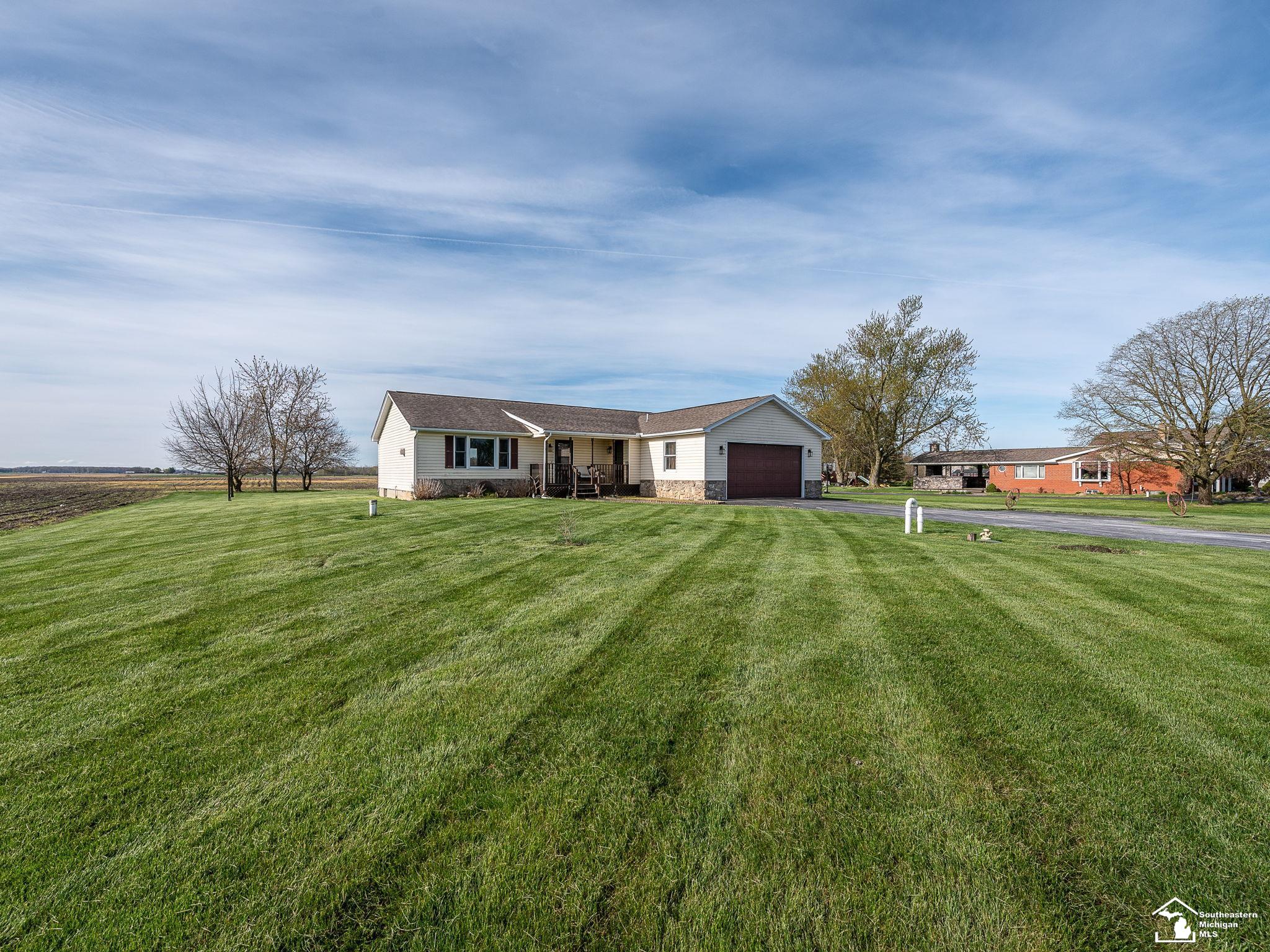 10225 Hoffman Road Maybee, MI 48159 - Photo 27 of 43