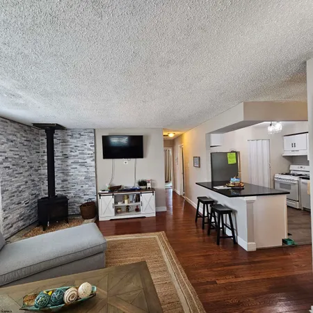 $1,950 | 518 Casa Drive, Unit SUMMER RENTAL, Brigantine, NJ 08203