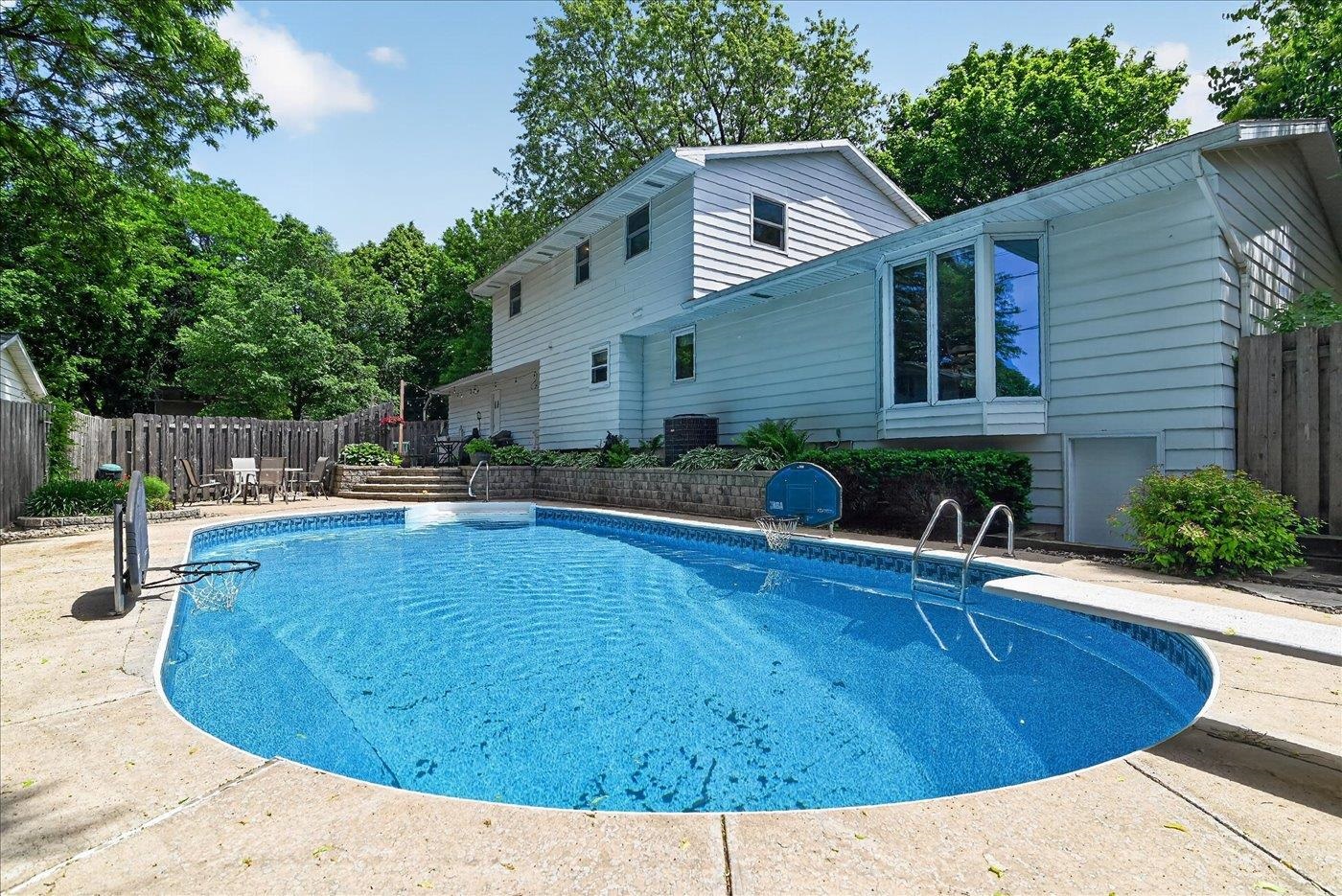 6602 Montclair Lane Madison, WI 53711 - Photo 6 of 63