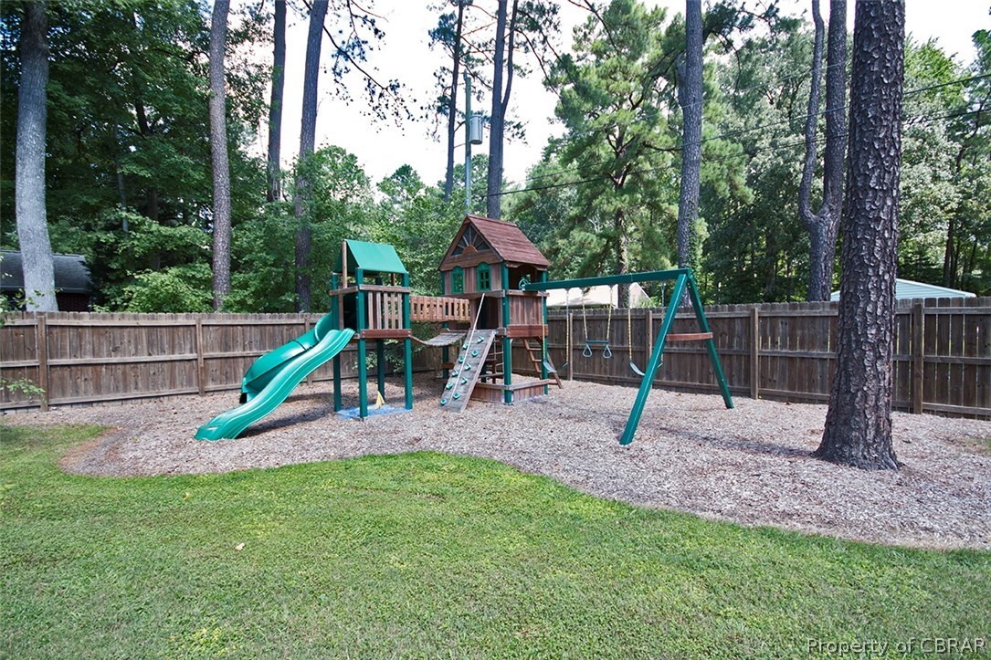 1007 Calthrop Neck Road Yorktown, VA 23693 - Photo 27 of 32