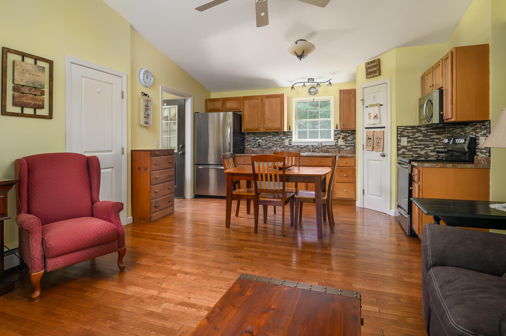 121 Railroad Avenue Springvale, ME 04083 - Photo 3 of 20 Main Living Space-2