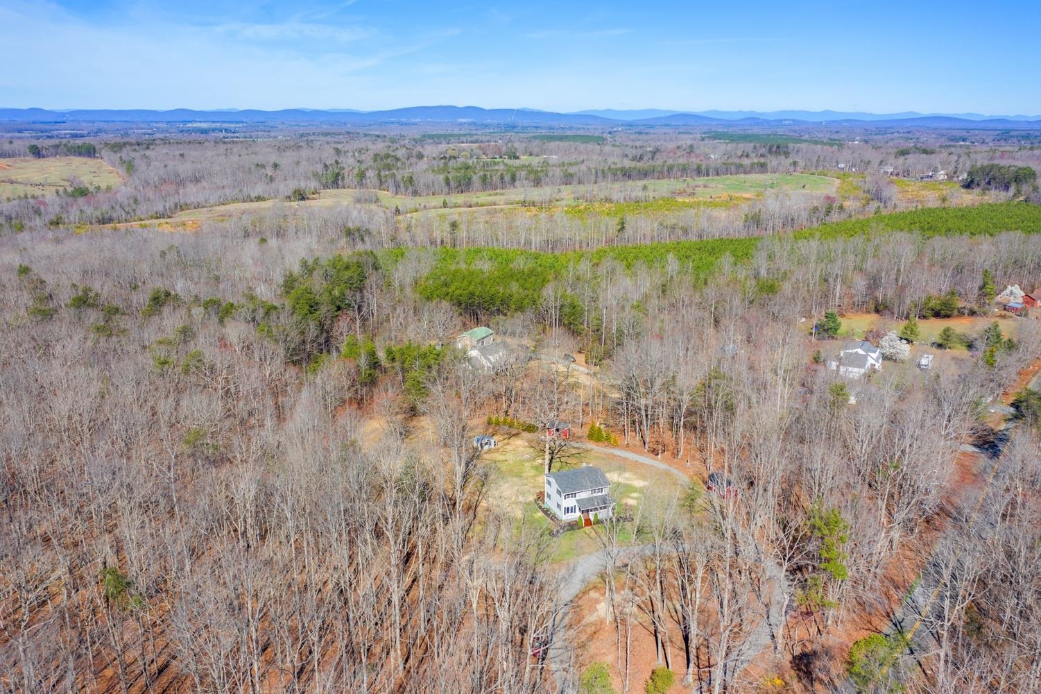 3737 Byrd Mill Road Louisa, VA 23093 - Photo 7 of 40 Gallery Image 7