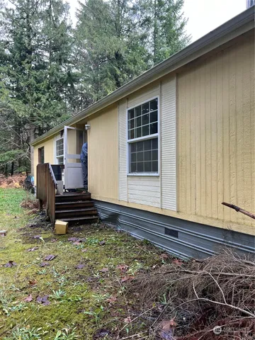 $249,000 | 901 Ruby Valley Court, Maple Falls, WA 98266