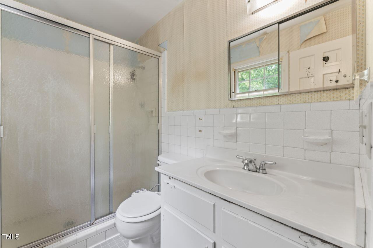 607 Wofford Road Durham, NC 27707 - Photo 14 of 31 photos_web_resolution_DSC07672