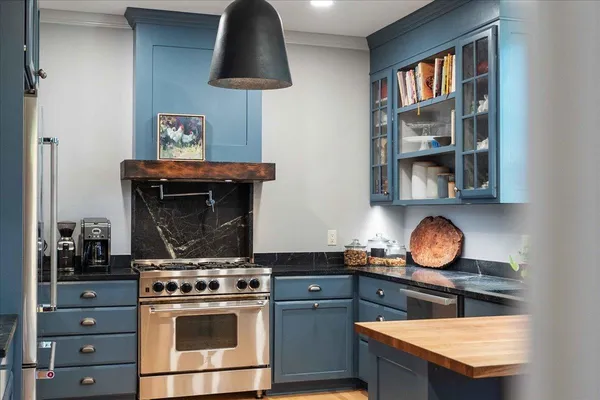 $1,950,000 | 752 East Gorham Street, Madison, WI 53703