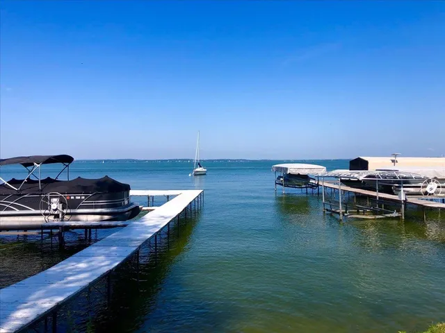 $1,950,000 | 752 East Gorham Street, Madison, WI 53703