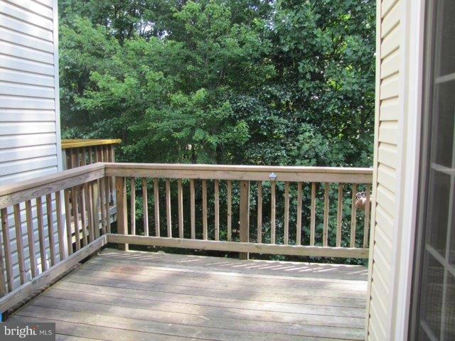 1211 Wild Hawthorn Way Reston, VA 20194 - Photo 11 of 12 Private deck