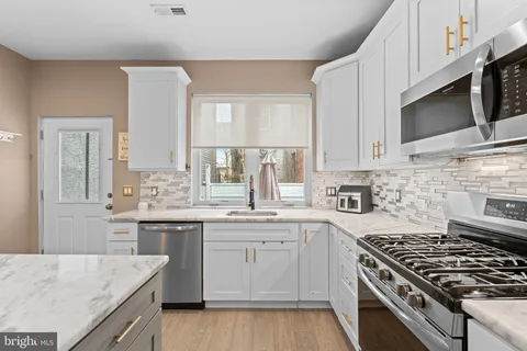 $535,000 | 505 North 41st Street, Philadelphia, PA 19104