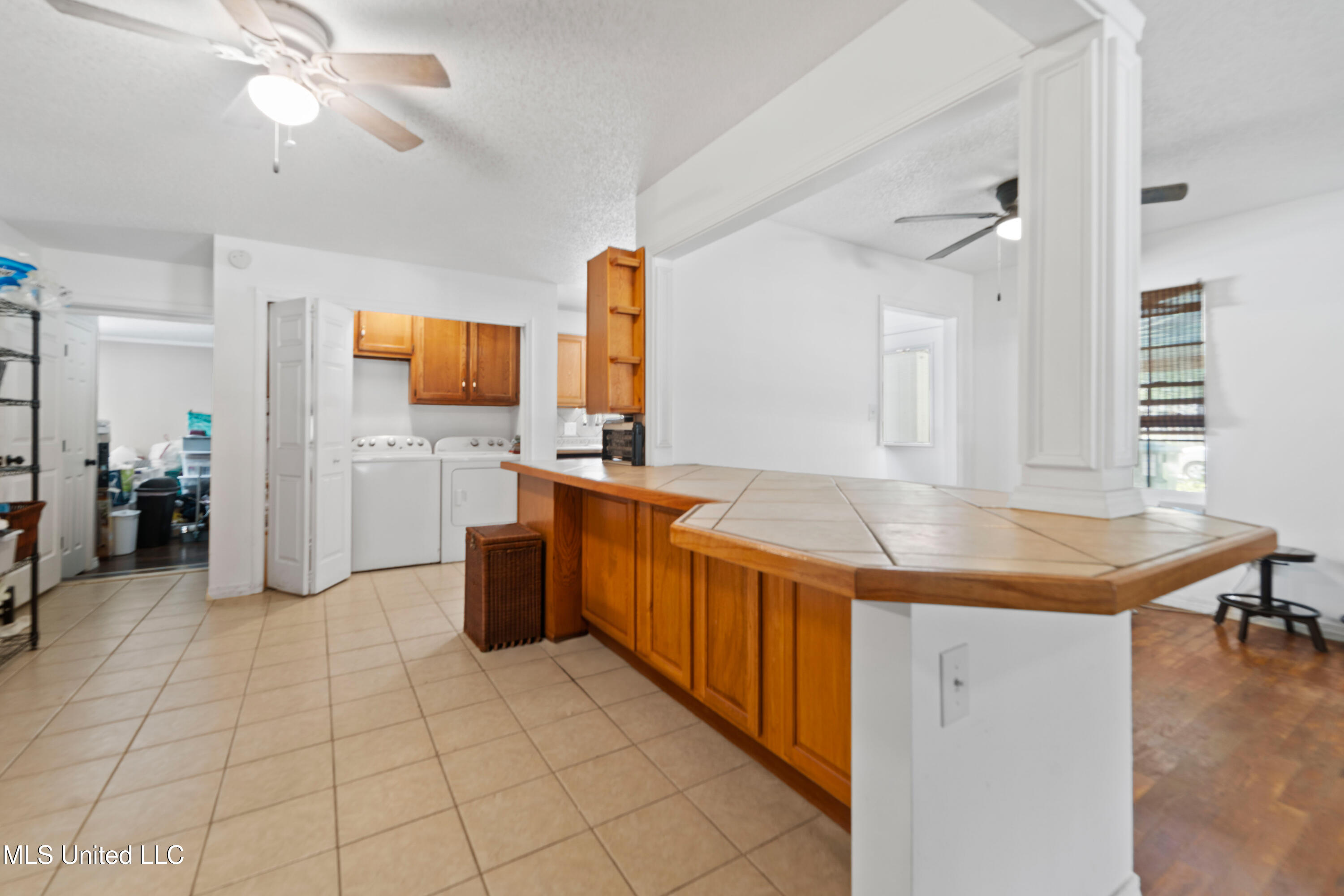 2513 Fairley Road Gautier, MS 39553 - Photo 8 of 28 Breakfast/dining