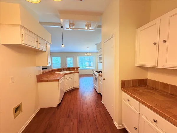 $2,000 | 1703 Hatch Road, Cedar Park, TX 78613