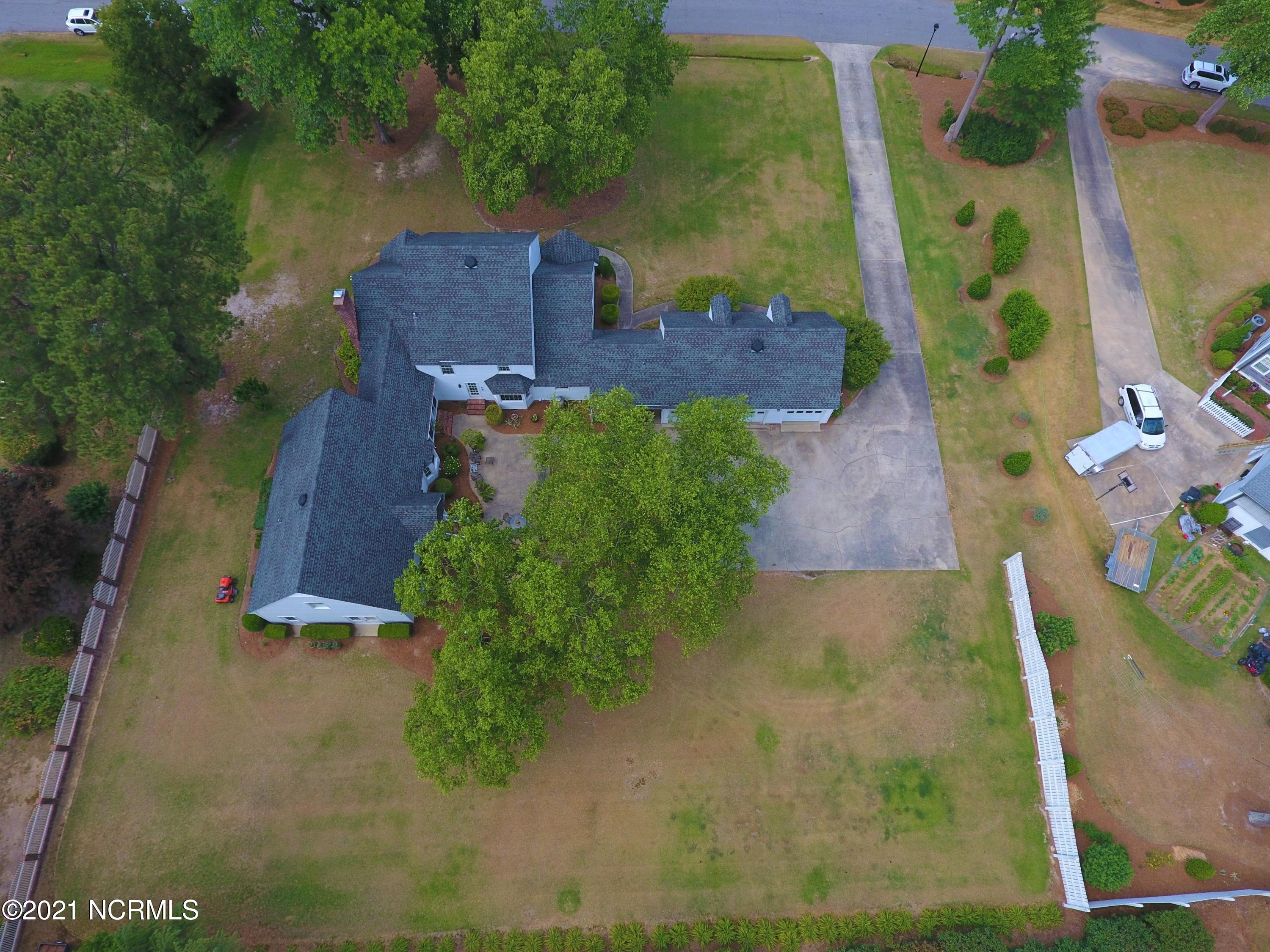 312 Old Coach Road Rocky Mount, NC 27804 - Photo 3 of 68 3