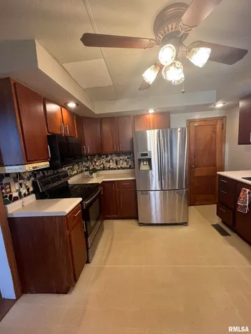 $105,000 | 328 East Prospect Street, Kewanee, IL 61443