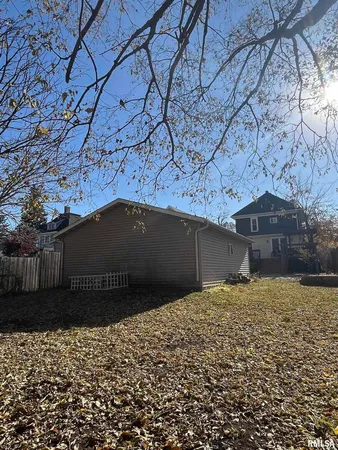 $105,000 | 328 East Prospect Street, Kewanee, IL 61443