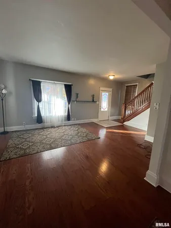 $105,000 | 328 East Prospect Street, Kewanee, IL 61443