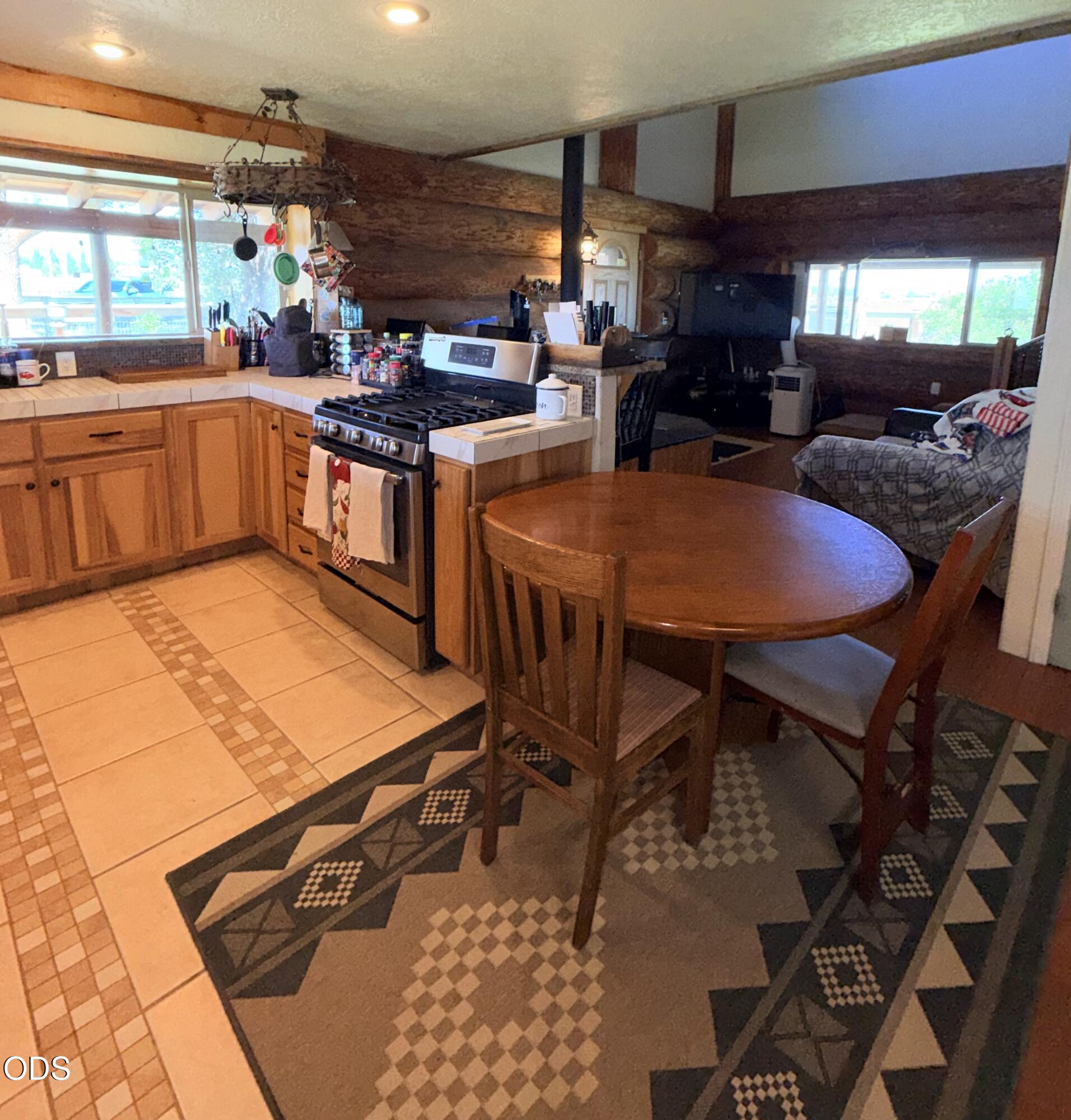 92586 Water Users Lane Lakeview, OR 97630 - Photo 11 of 49