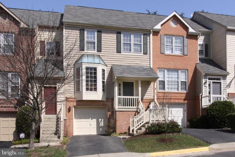 11793 Great Owl Circle Reston, VA 20194 - Photo 1 of 28 Exterior (Main)