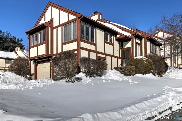 $430,000 | 690 Forest Road, Unit 761, West Haven, CT 06516