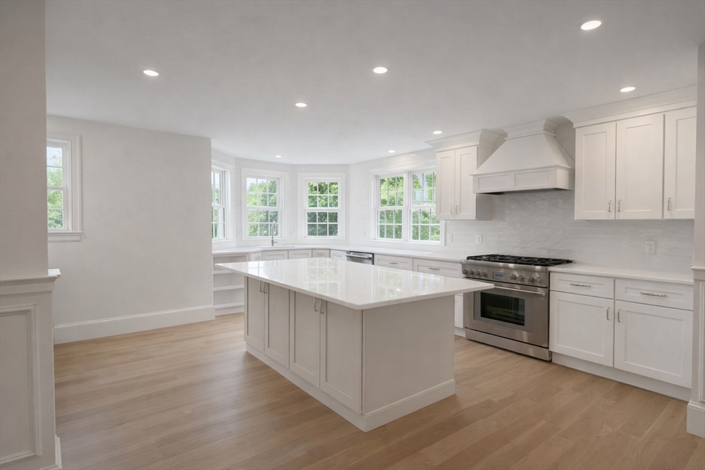 66 Pleasant Street, Unit 2 Marblehead, MA 01945 - Photo 5 of 17