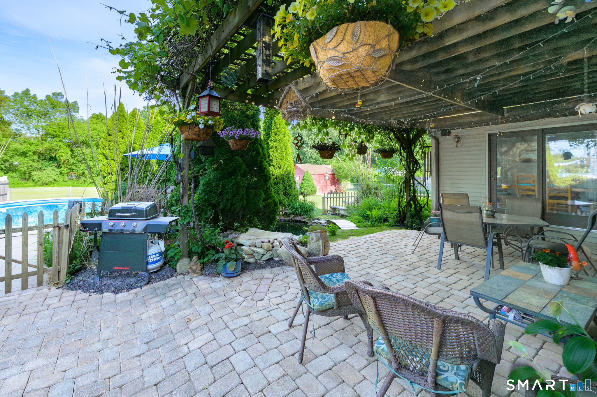 55 Spruceland Road Enfield, CT 06082 - Photo 9 of 40