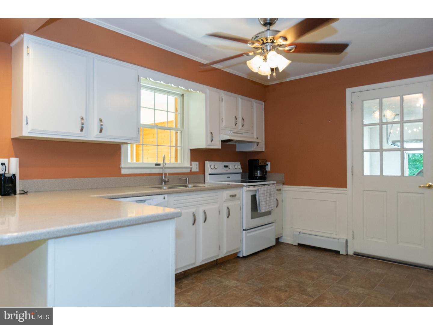 3148 Wild Run Road Pennsburg, PA 18073 - Photo 4 of 23 Gallery Image 4