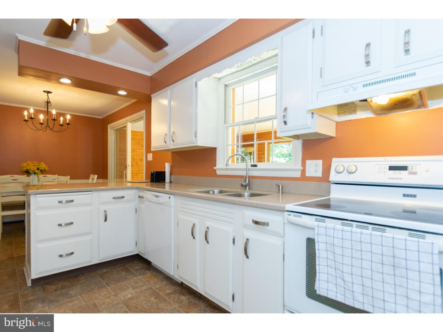 3148 Wild Run Road Pennsburg, PA 18073 - Photo 6 of 23 Gallery Image 6