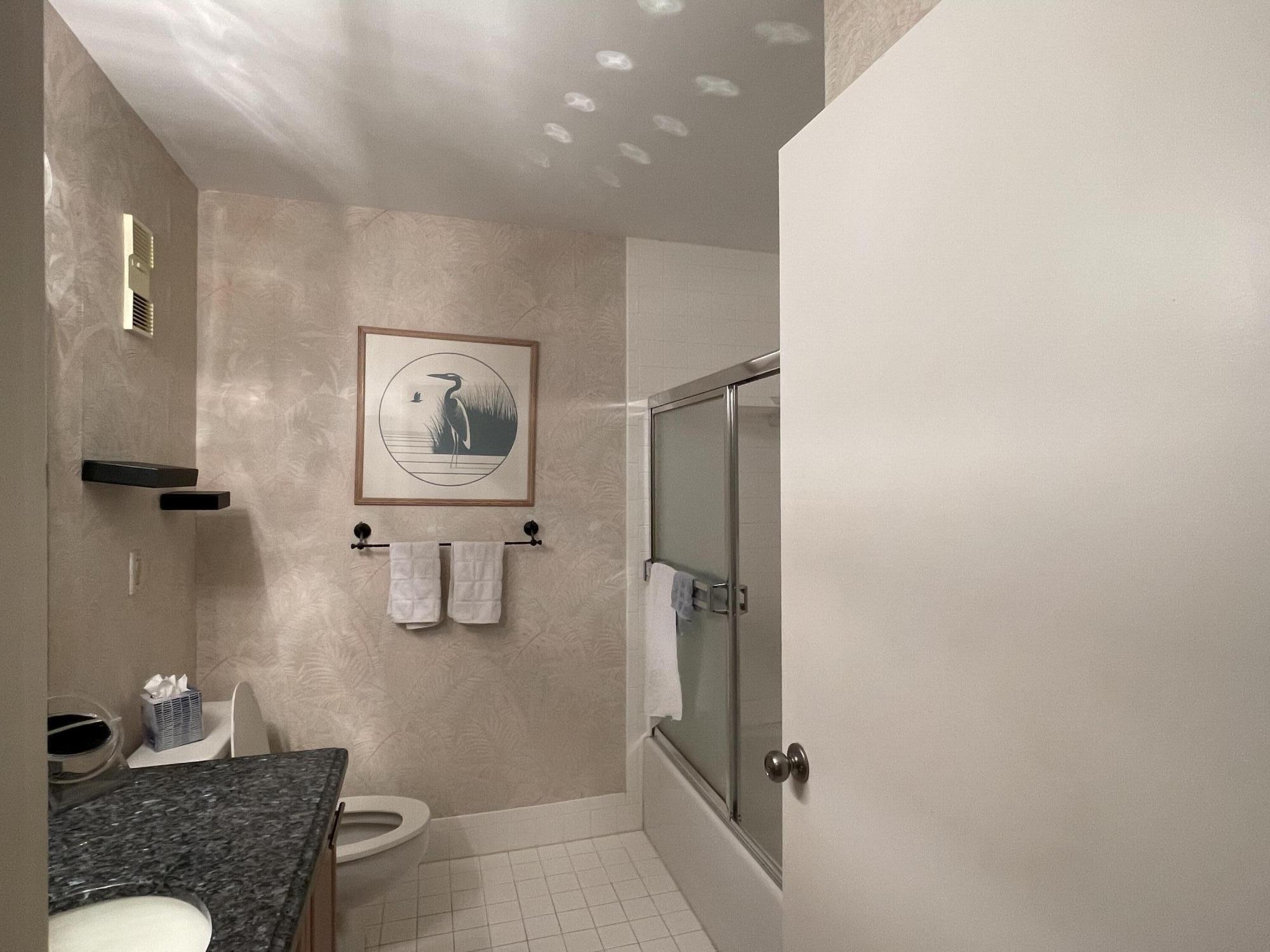 6300 Kings Gate Circle Delray Beach, FL 33484 - Photo 15 of 18 07E48EFA-0FCF-43D5-B891-D1AE74B31C7F