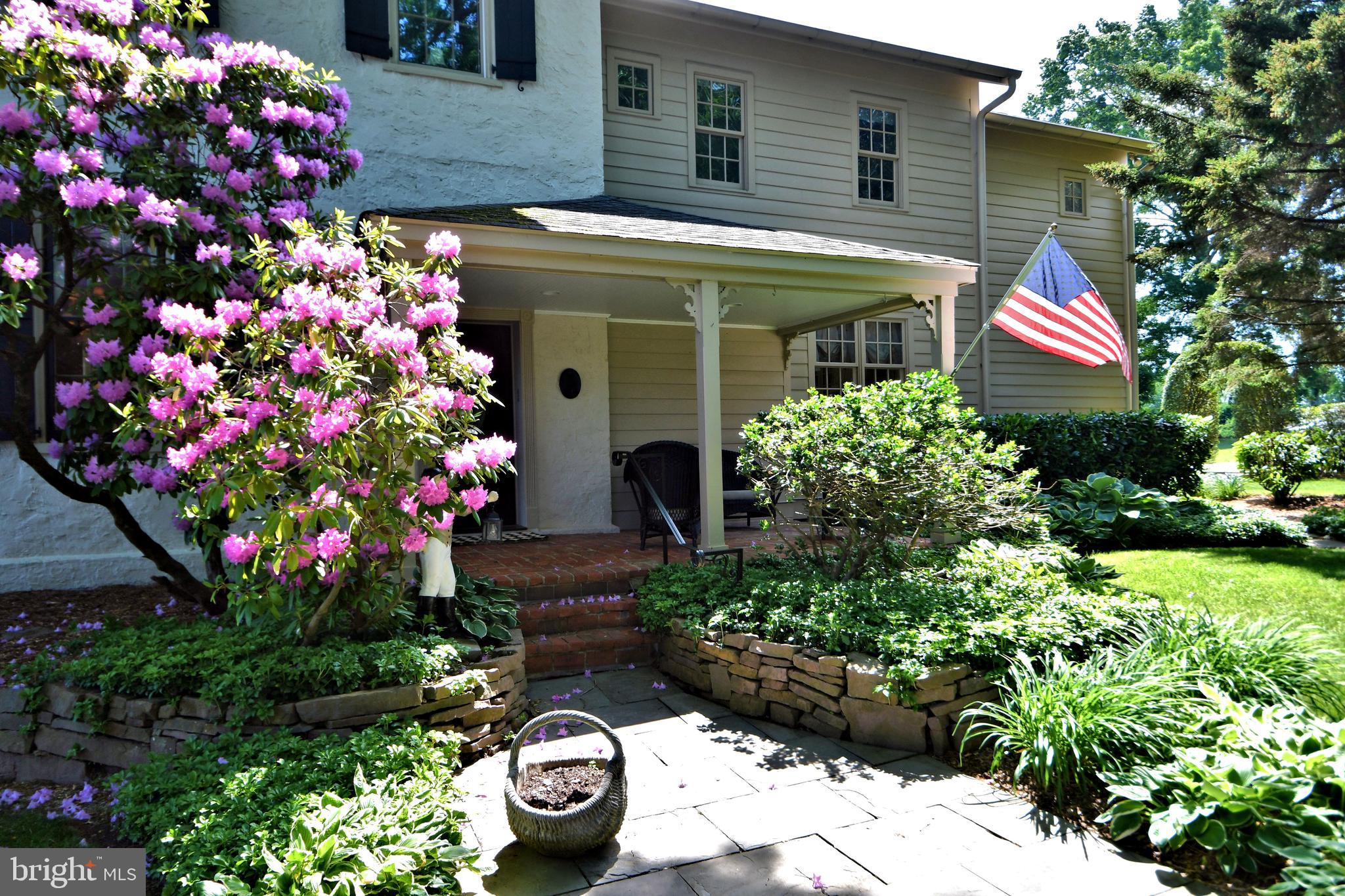 253 Spring Road Malvern, PA 19355 - Photo 2 of 23