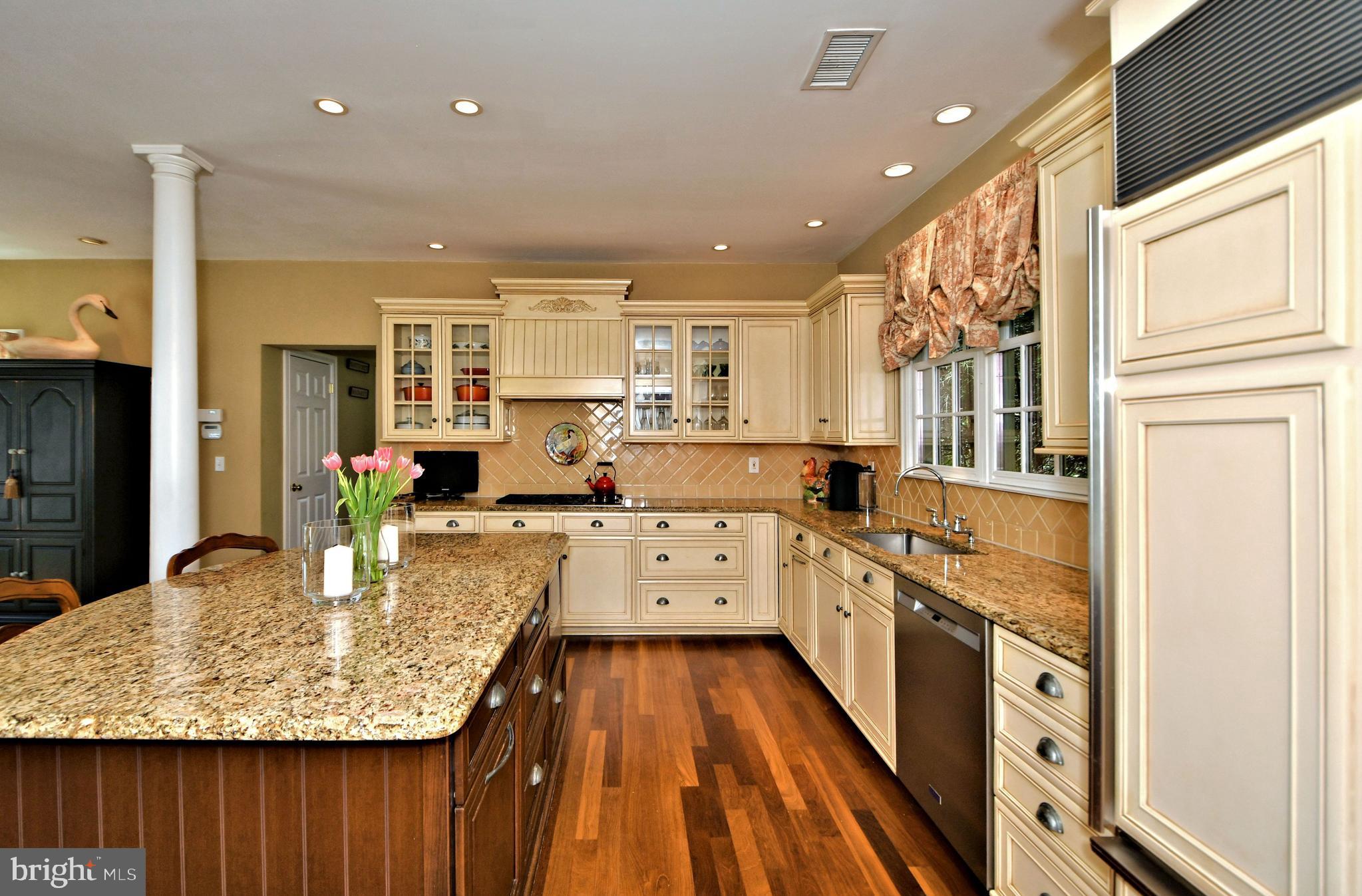 253 Spring Road Malvern, PA 19355 - Photo 4 of 23