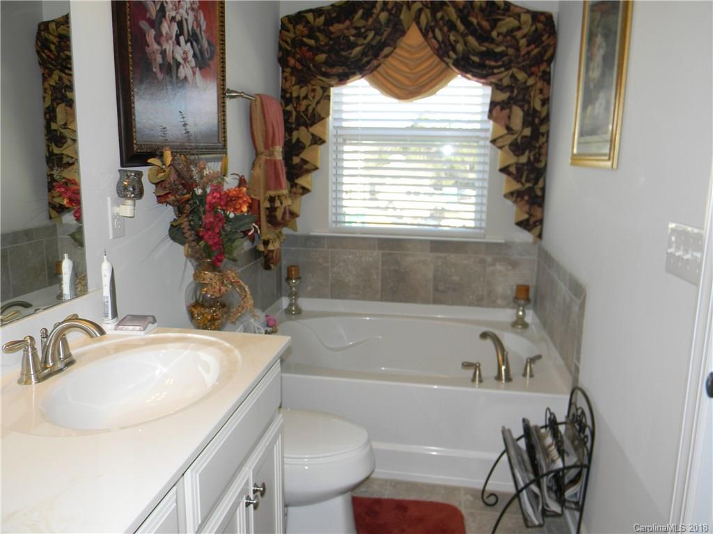 1124 Roderick Drive Fort Mill, SC 29708 - Photo 15 of 26