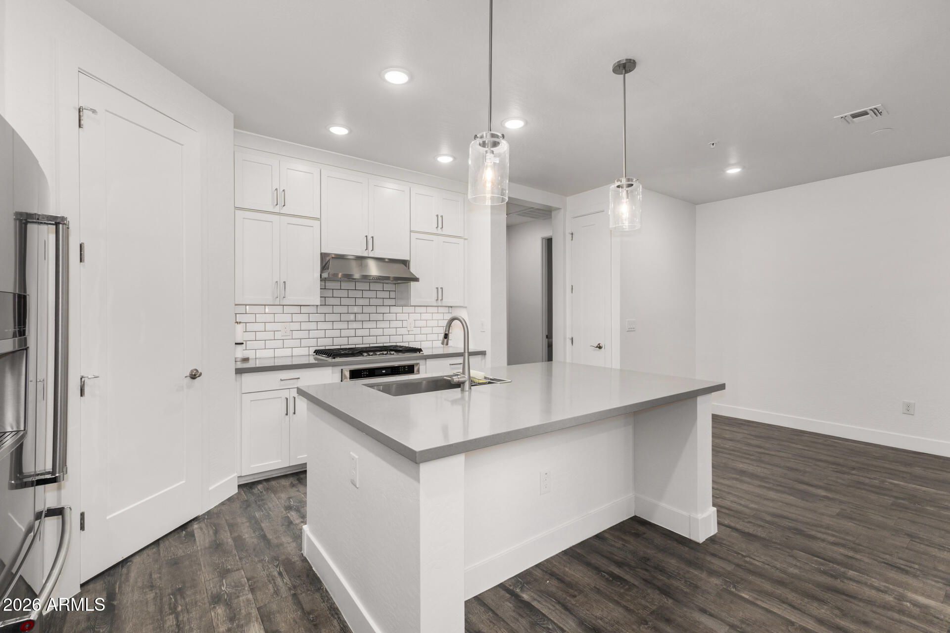 3855 South McQueen Road, Unit 41 Chandler, AZ 85286 - Photo 6 of 27 9 - Mcqueen