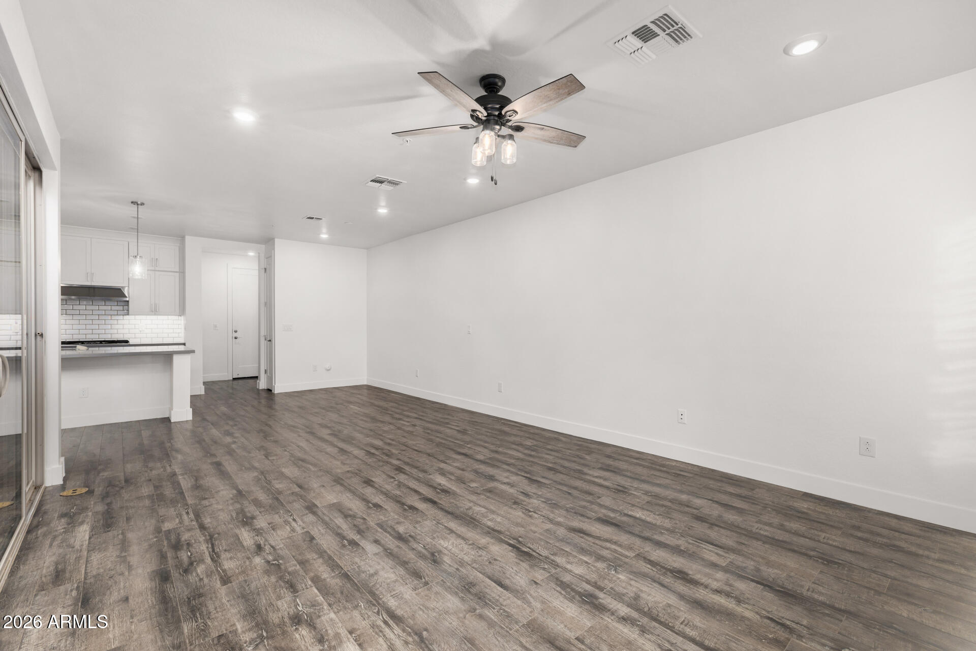 3855 South McQueen Road, Unit 41 Chandler, AZ 85286 - Photo 8 of 27 6 - Mcqueen