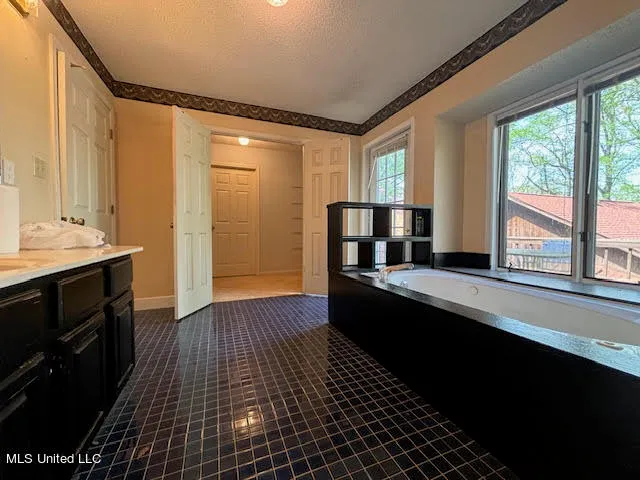 $425,000 | 448 Oakley Road, Senatobia, MS 38668