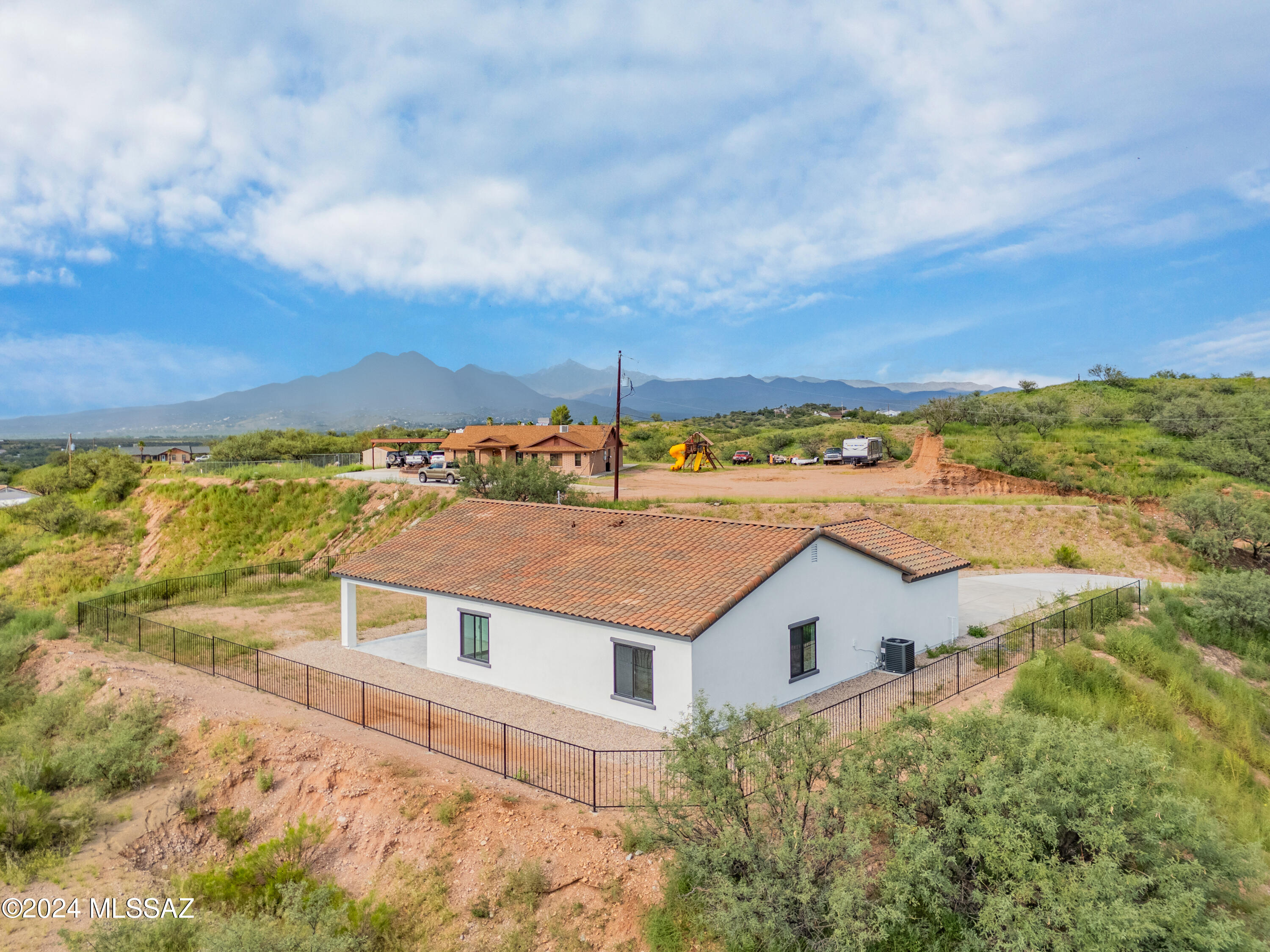 896 Via Puebla Rio Rico, AZ 85648 - Photo 6 of 48
