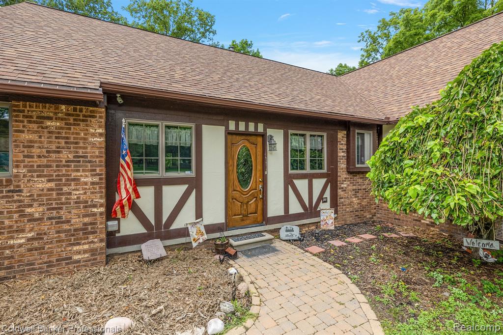 3543 Mitchell Road Metamora, MI 48455 - Photo 4 of 77