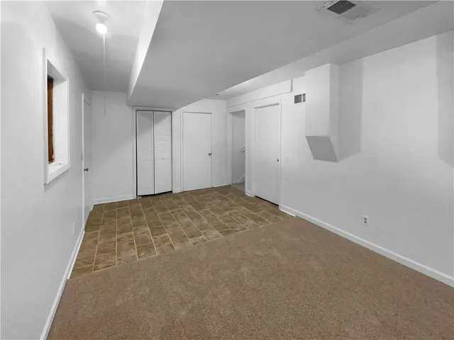 $295,000 | 1706 Regency Drive, Kearney, MO 64060