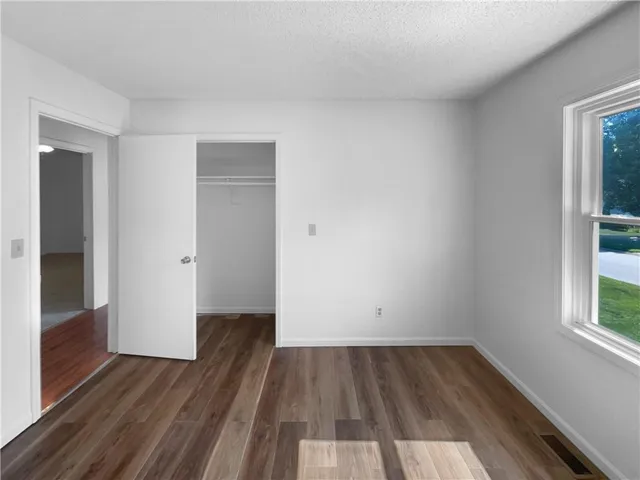 $295,000 | 1706 Regency Drive, Kearney, MO 64060