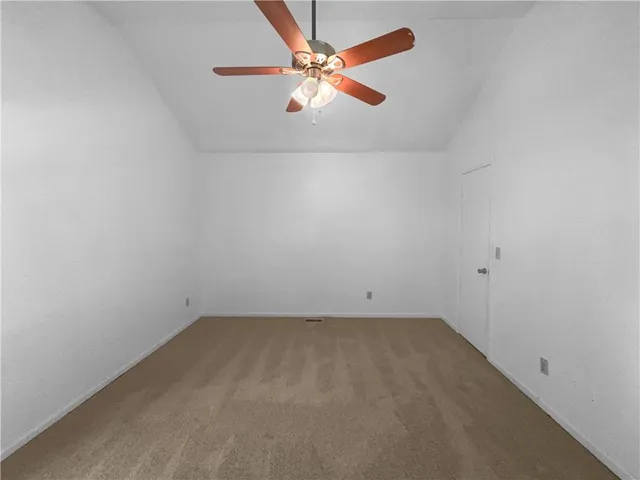 $295,000 | 1706 Regency Drive, Kearney, MO 64060