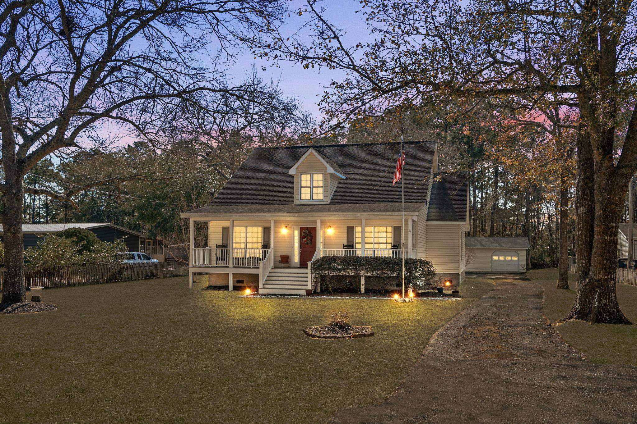 5113 Pee Dee Lane Murrells Inlet, SC 29576 - Photo 2 of 30