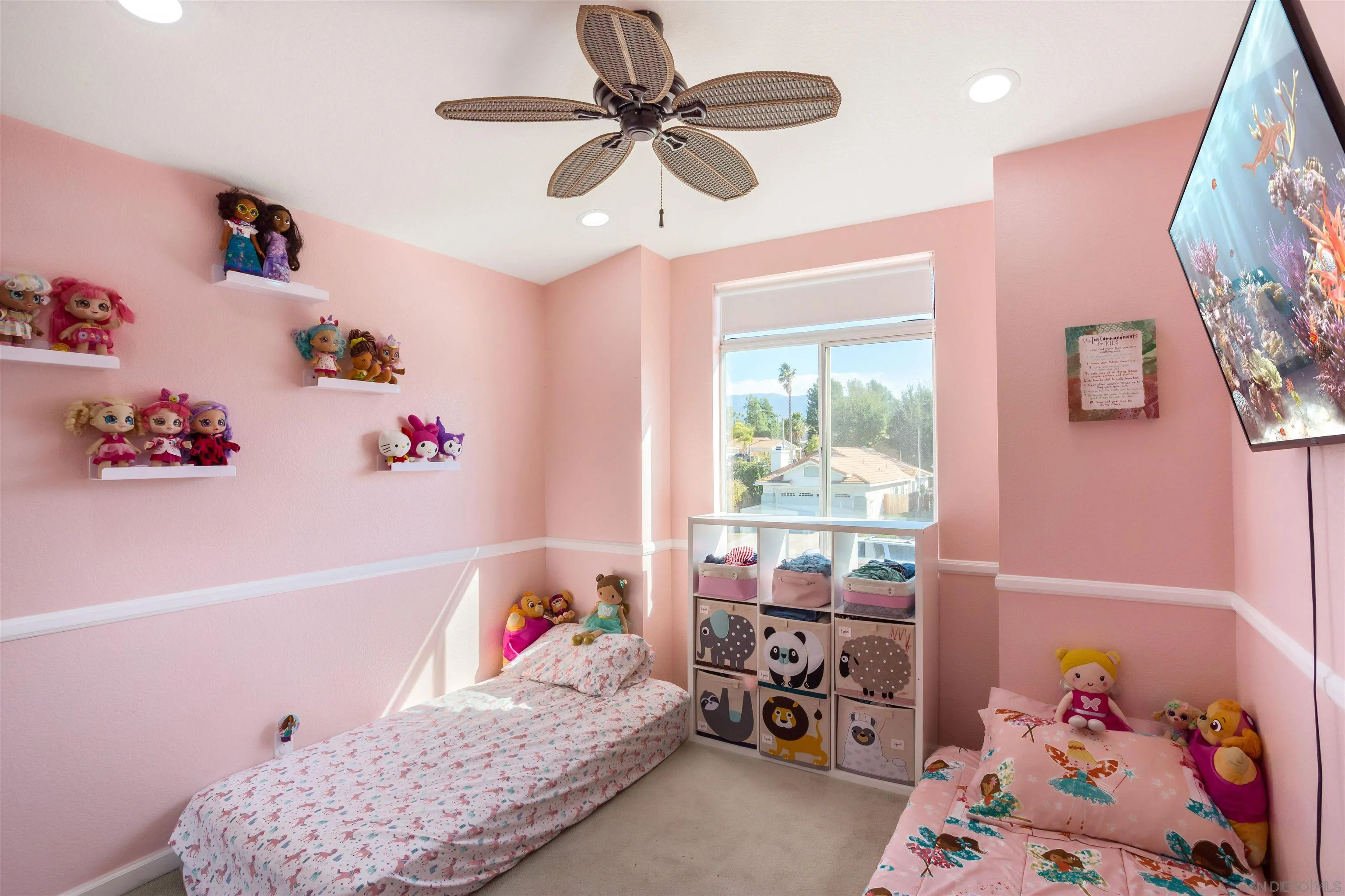 32812 Tulley Ranch Road Temecula, CA 92592 - Photo 20 of 35 a bedroom with a bed and a couch