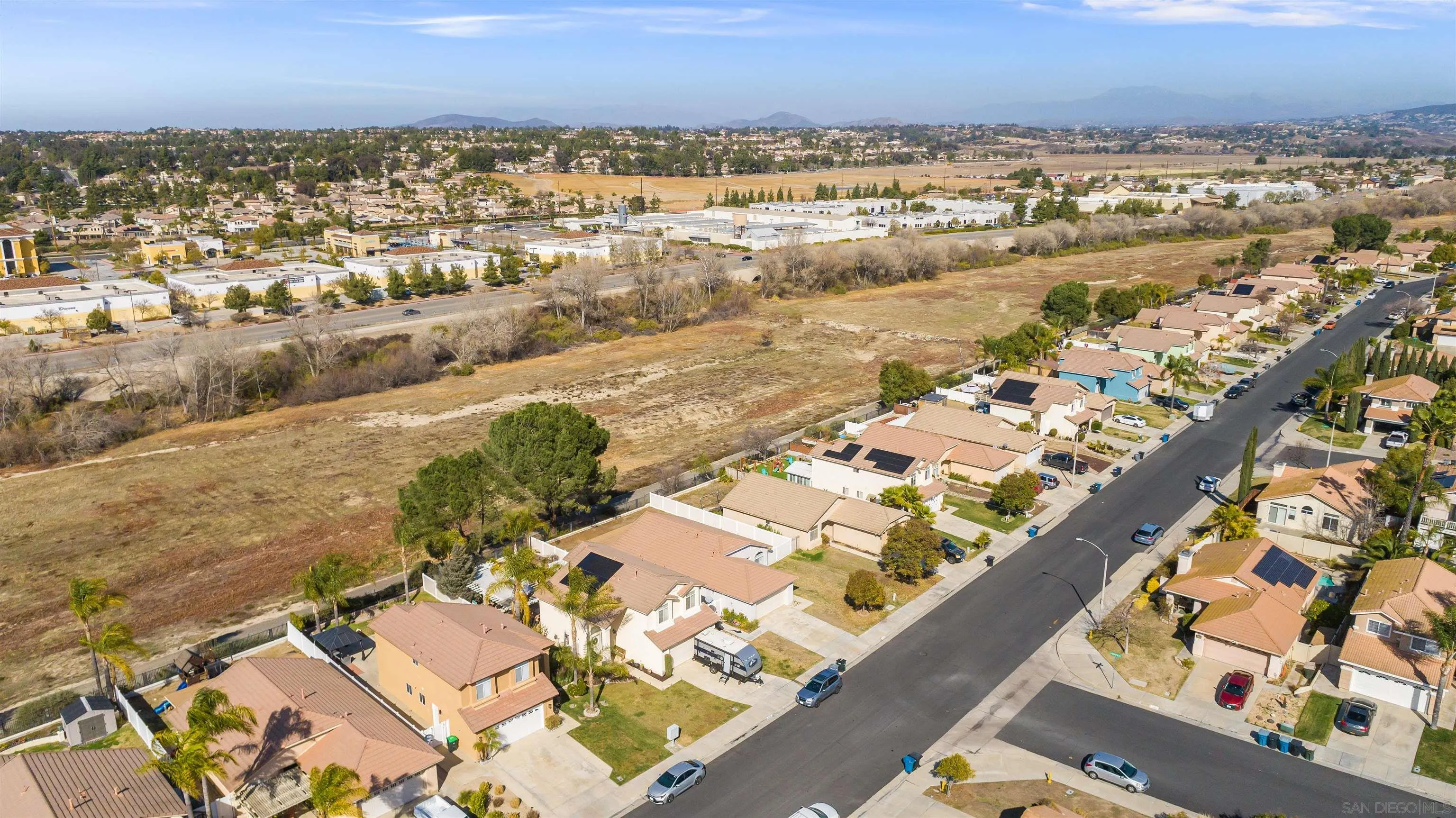 32812 Tulley Ranch Road Temecula, CA 92592 - Photo 35 of 35 an aerial view of residential building and lake