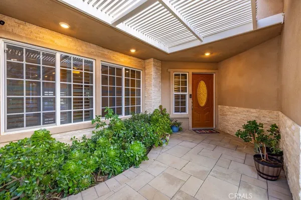 $849,900 | 28610 Greenwood Place, Castaic, CA 91384