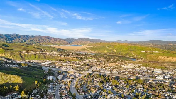 $849,900 | 28610 Greenwood Place, Castaic, CA 91384