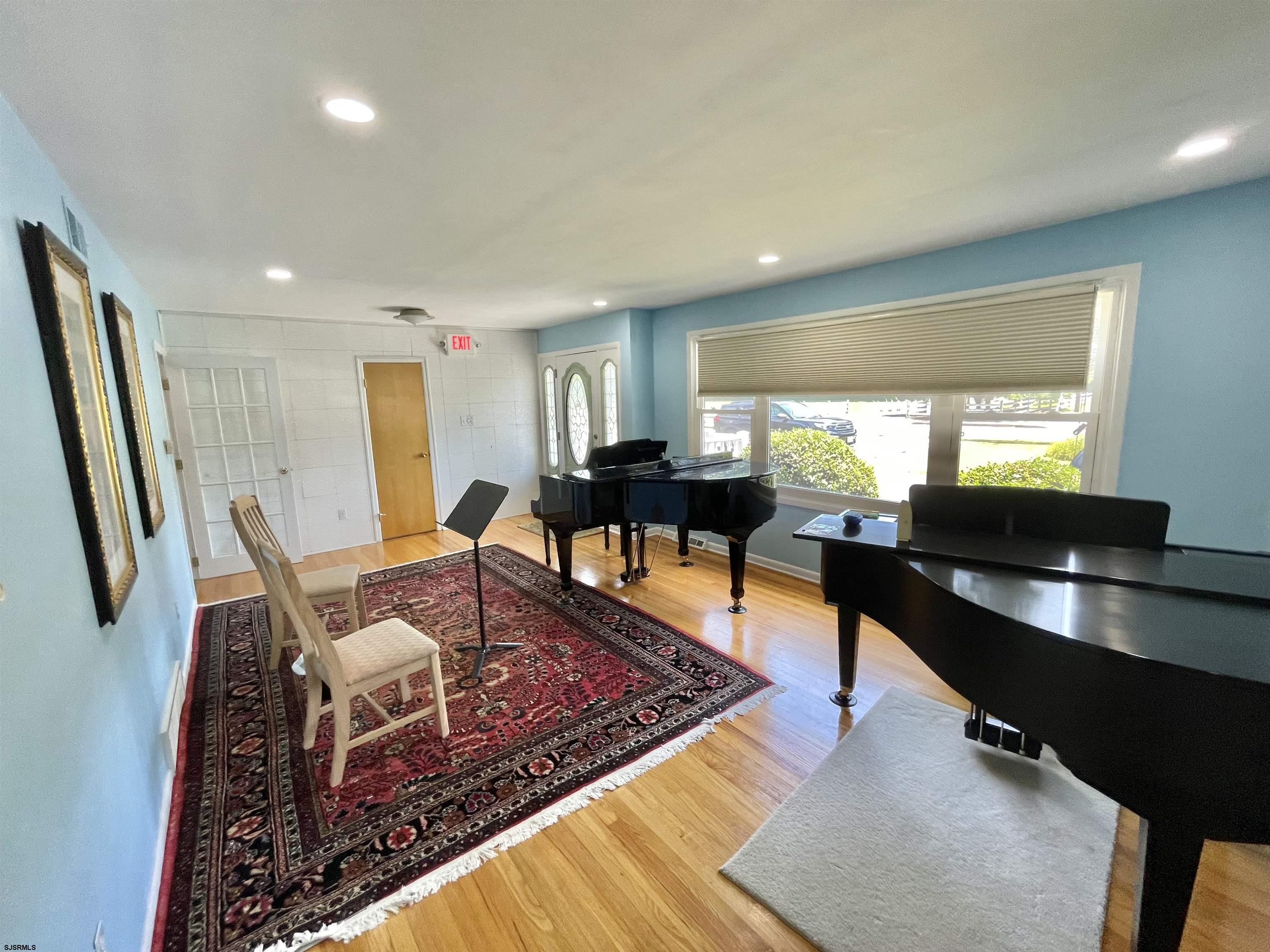 203 Shore Road Linwood, NJ 08221 - Photo 17 of 23 Gallery Image 17