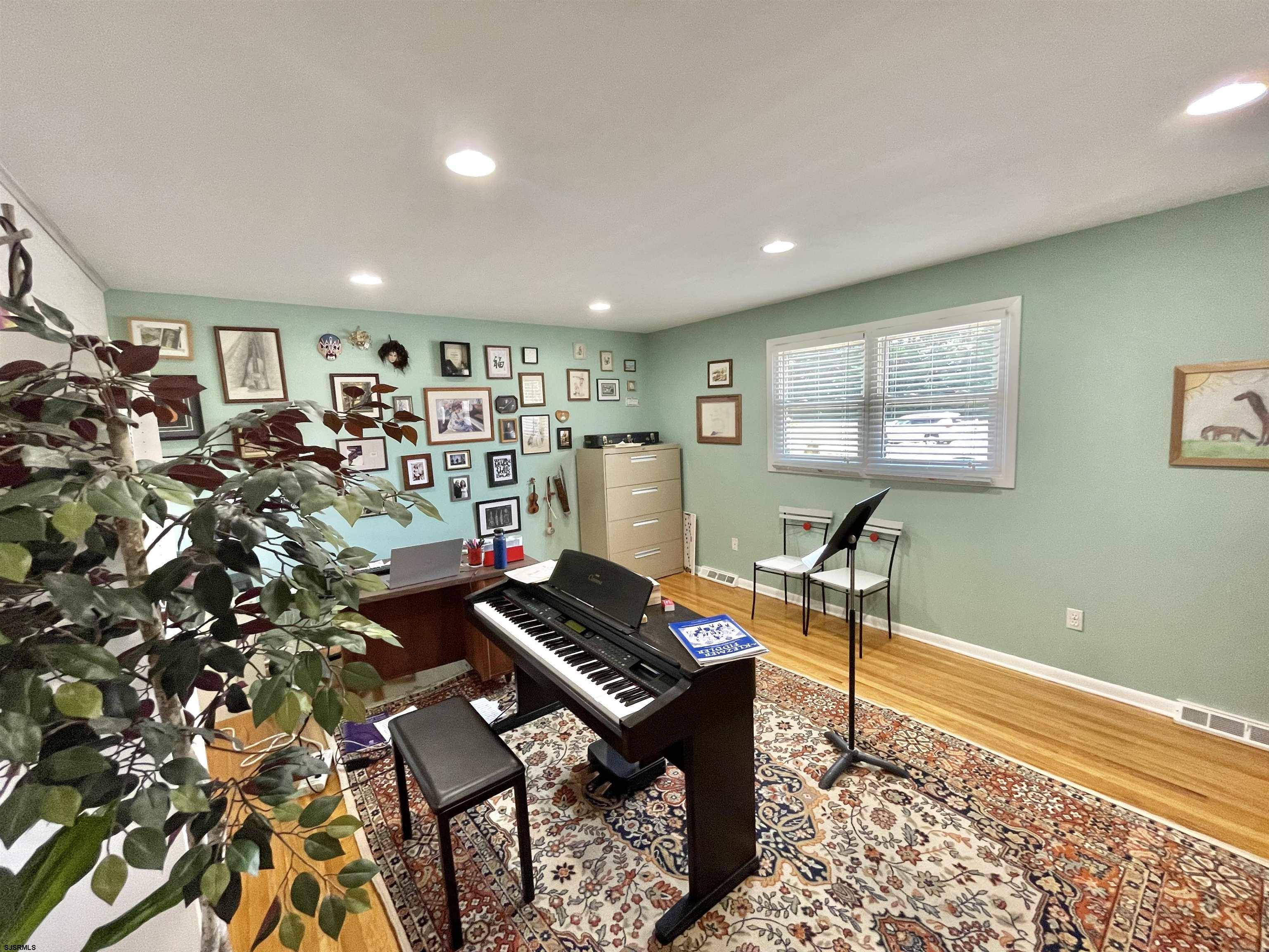 203 Shore Road Linwood, NJ 08221 - Photo 6 of 23 Gallery Image 6