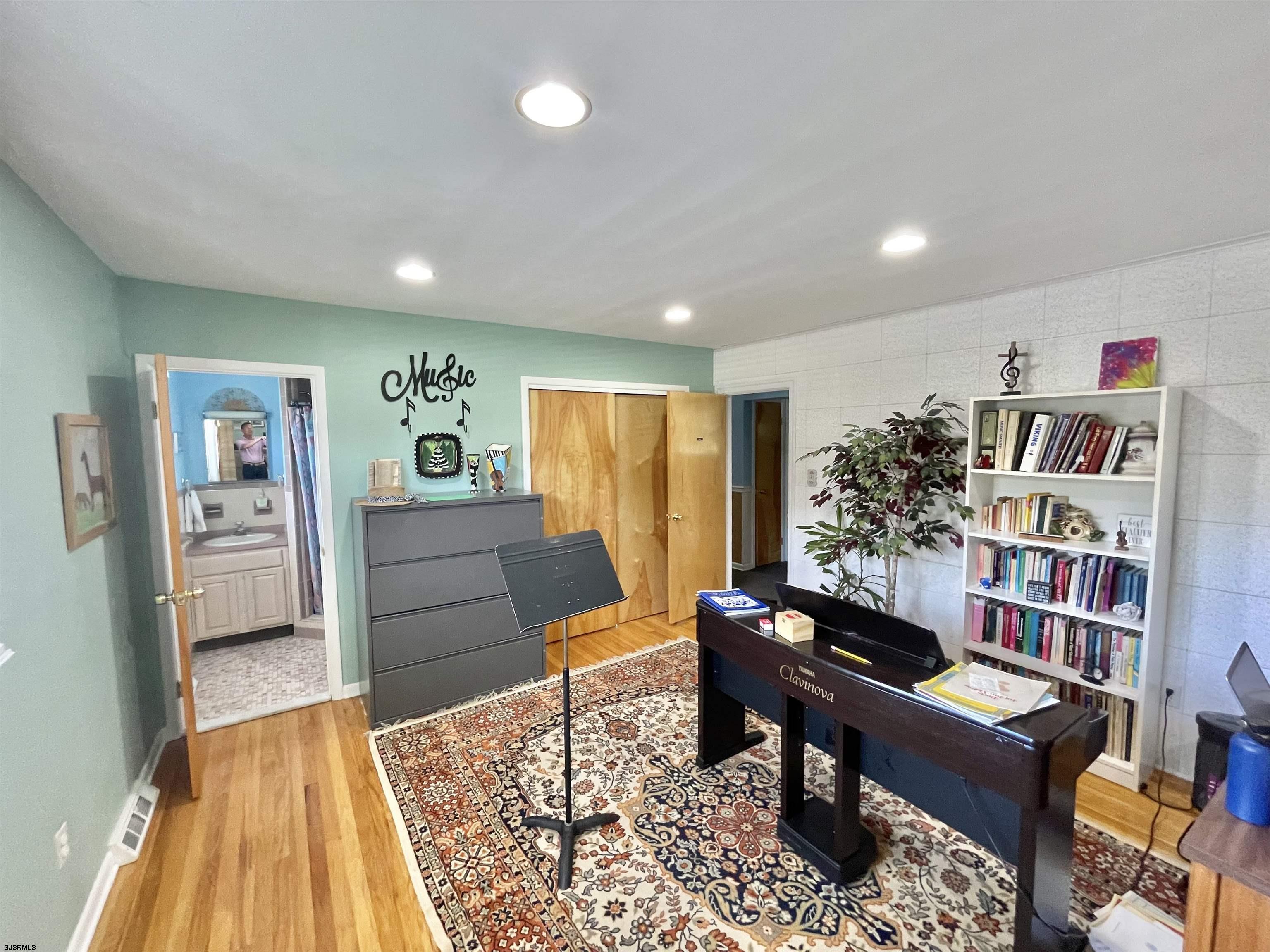 203 Shore Road Linwood, NJ 08221 - Photo 8 of 23 Gallery Image 8