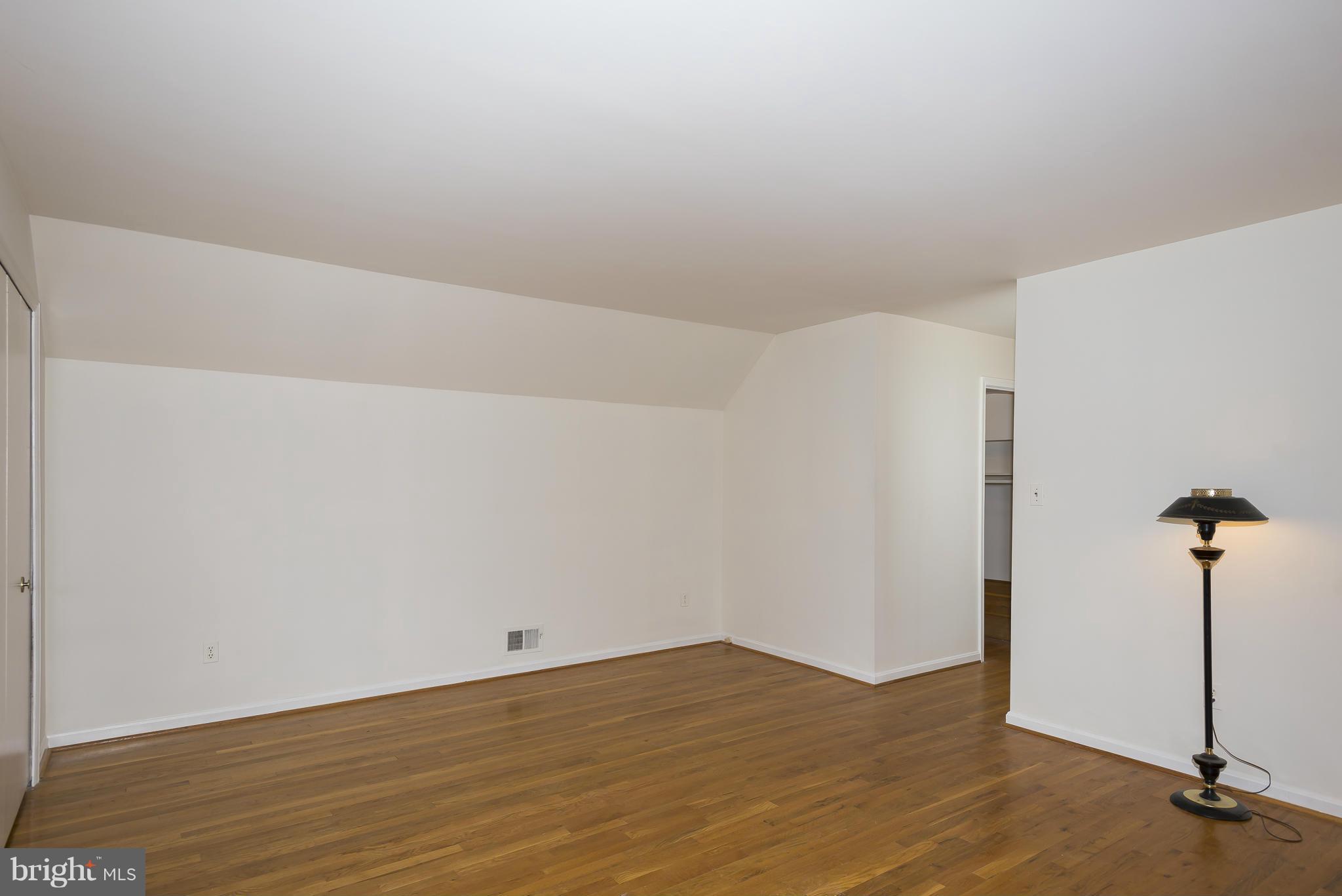 14401 Cantrell Road Silver Spring, MD 20905 - Photo 13 of 28 Bedroom (Master)