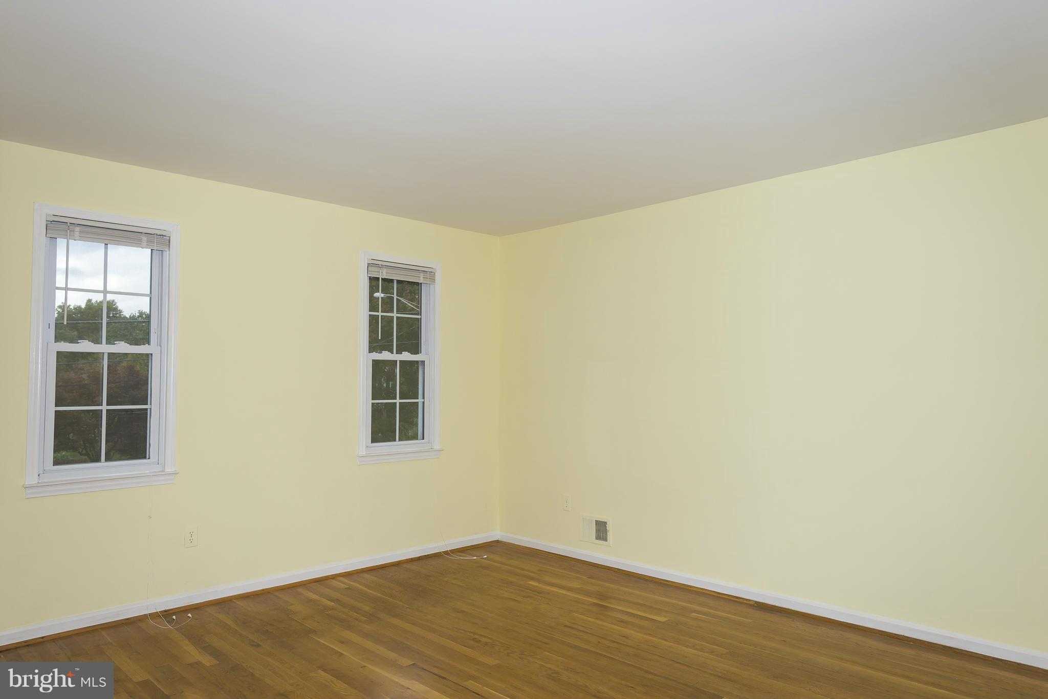 14401 Cantrell Road Silver Spring, MD 20905 - Photo 19 of 28 Bedroom