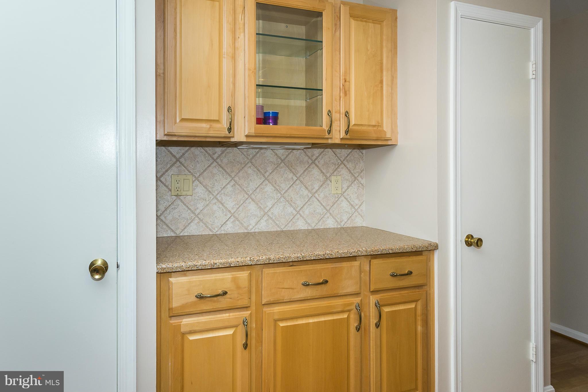 14401 Cantrell Road Silver Spring, MD 20905 - Photo 5 of 28 Kitchen Workspace