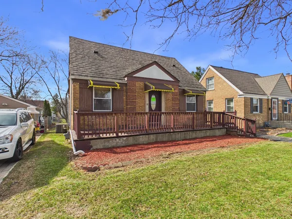 $329,900 | 2522 Westbrook Drive, Franklin Park, IL 60131